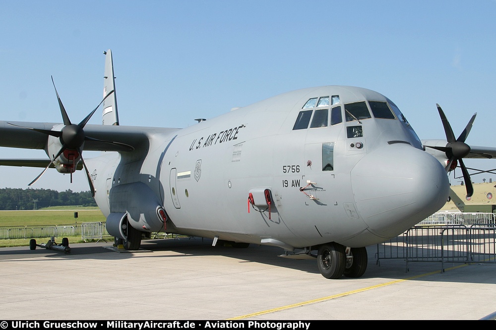 Lockheed Martin C-130J-30 Hercules