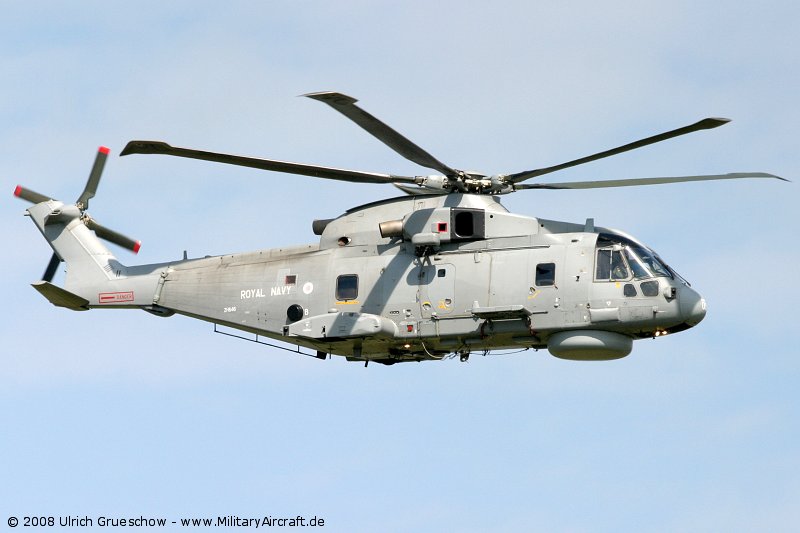 http://www.militaryaircraft.de/pictures/military/helicopter/Merlin/Merlin-HM1_2008-06-KLu_0360_800.jpg