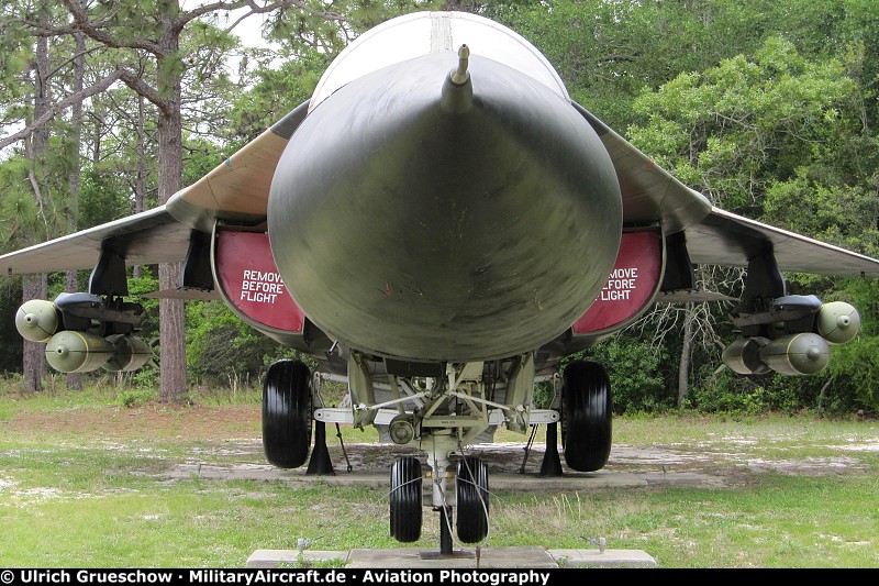 General Dynamics F-111E Aardvark (68-0058 / ET)