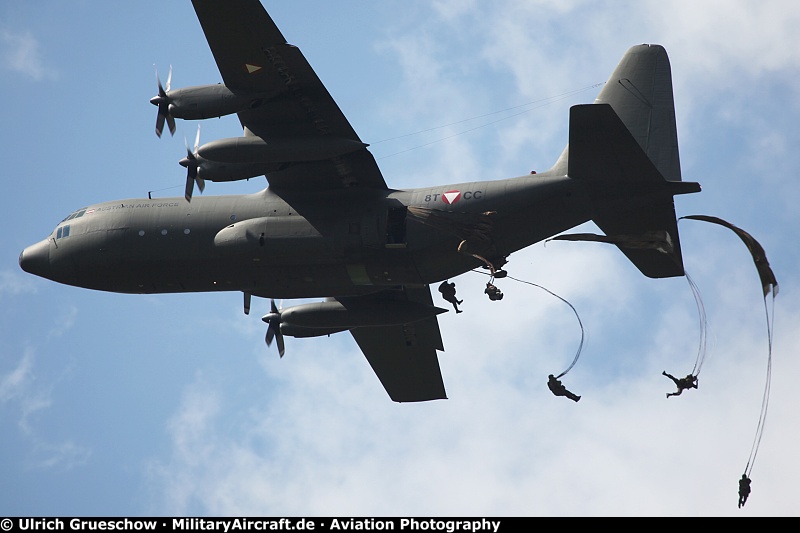 Lockheed C-130K Hercules