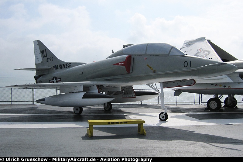 McDonnell Douglas TA-4J Skyhawk