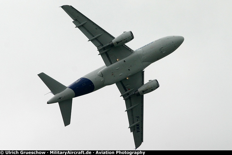 Airbus A318-121 (F-WWIA)
