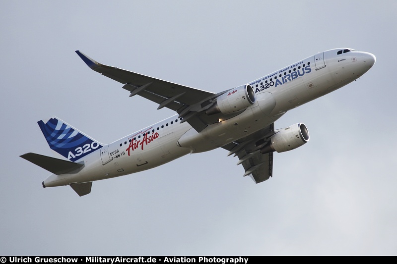 Airbus A320-214