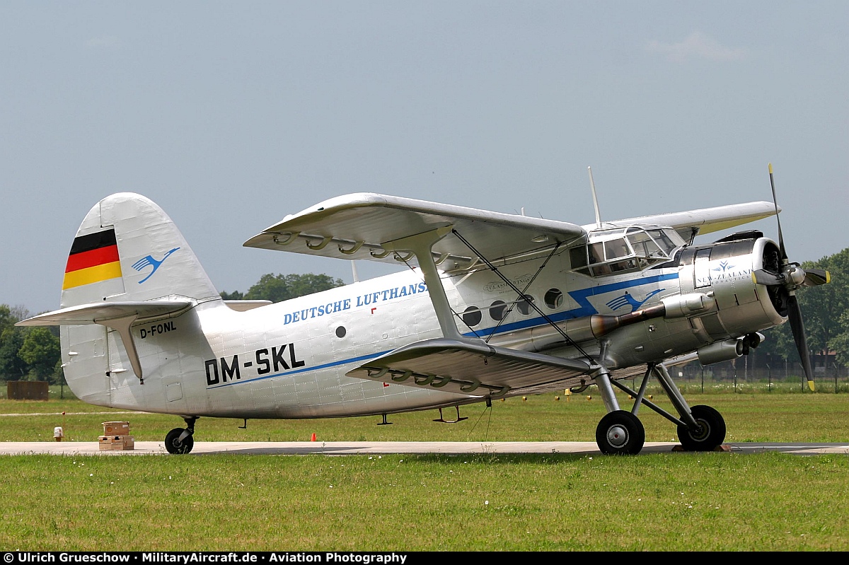 Antonov An-2T