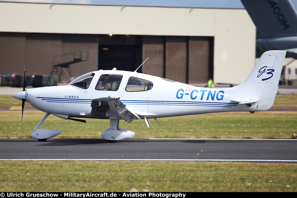 Cirrus SR-20 (G-CTNG)