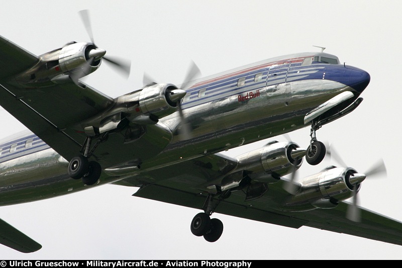 Douglas DC-6