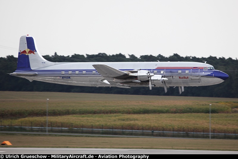 Douglas DC-6B