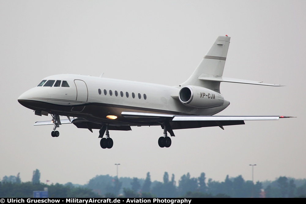 Dassault Falcon 2000