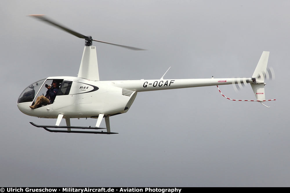 Robinson R-44 Cadet