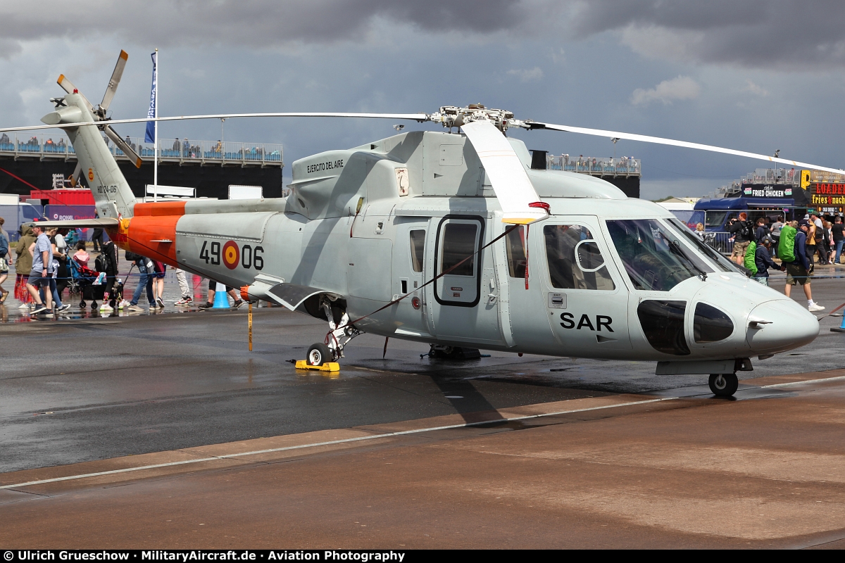 Sikorsky S-76C