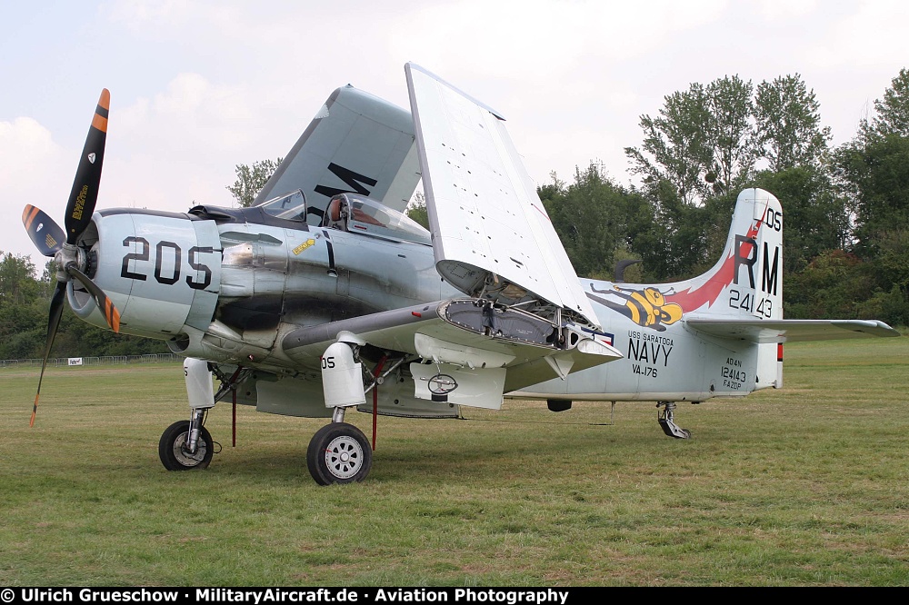 Douglas A-1D Skyraider