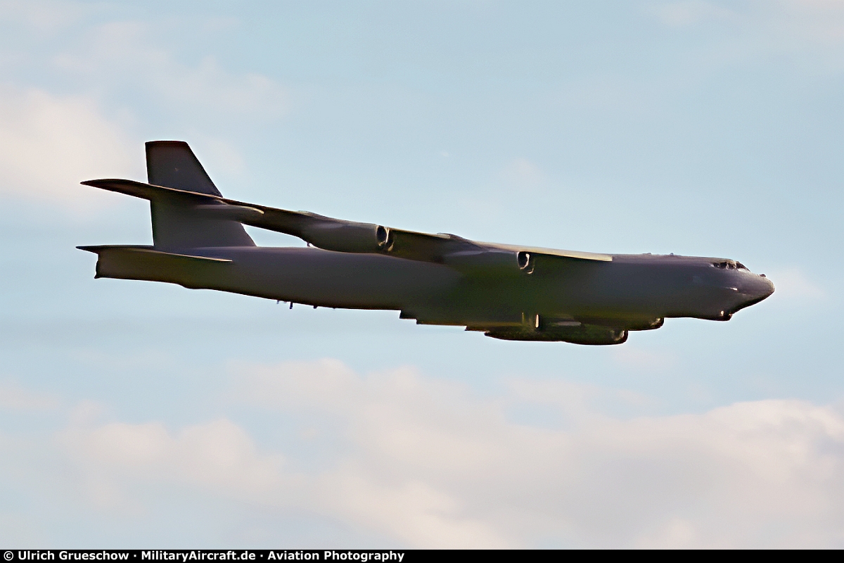 Boeing B-52H Stratofortress