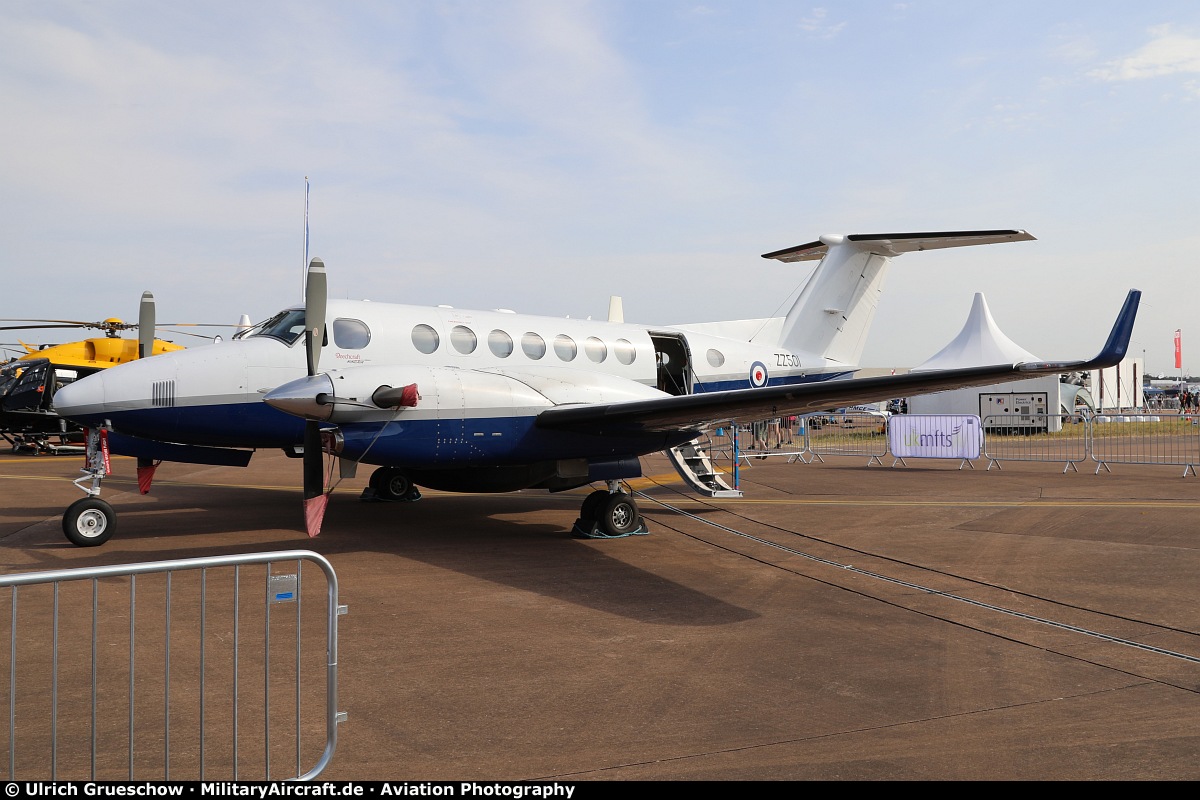 Hawker Beechcraft 350CER Avenger T1