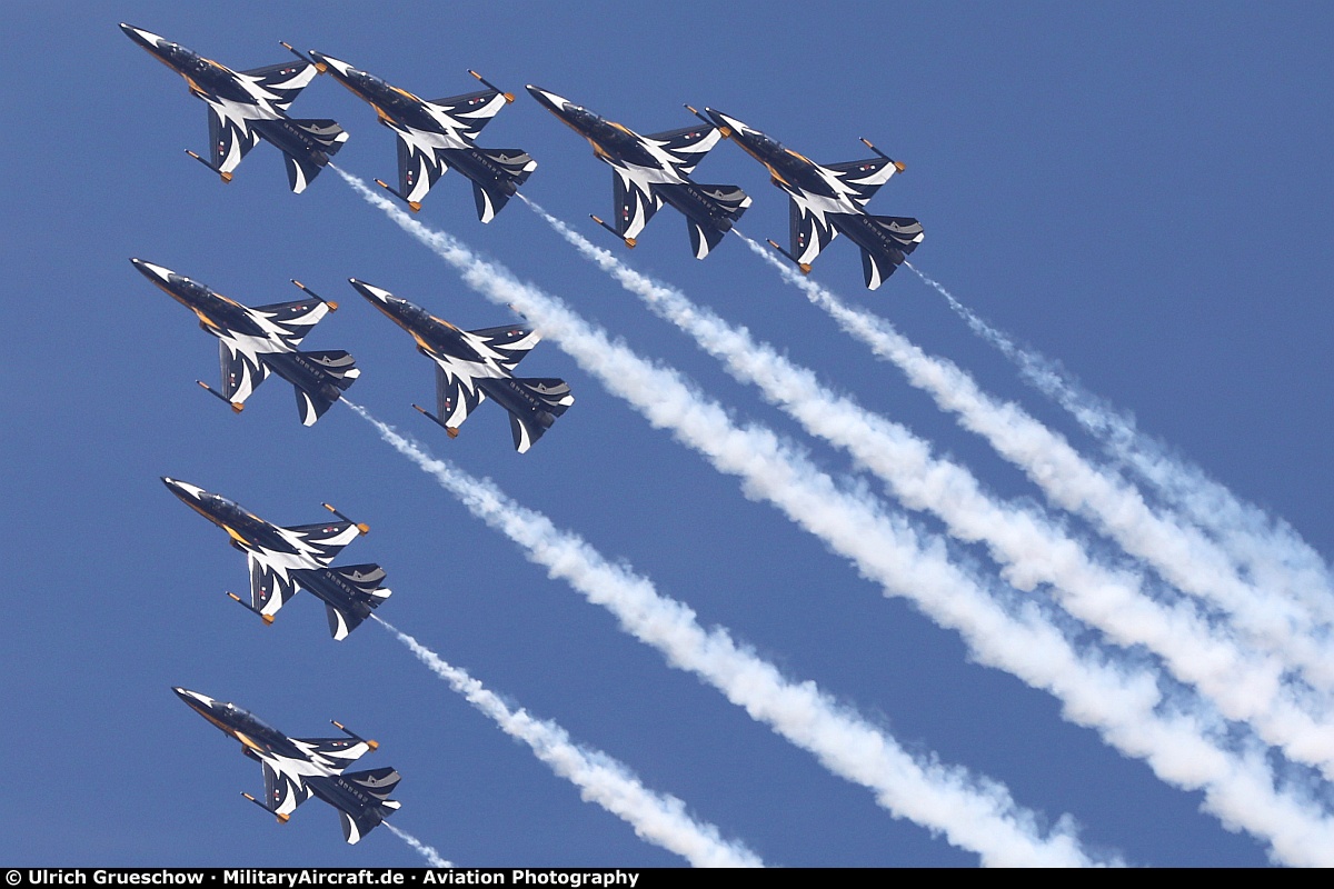 "Black Eagles" (Republic of Korea Air Force Aerobatic Team)