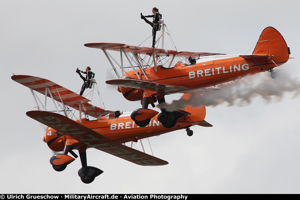 Breitling Wingwalkers