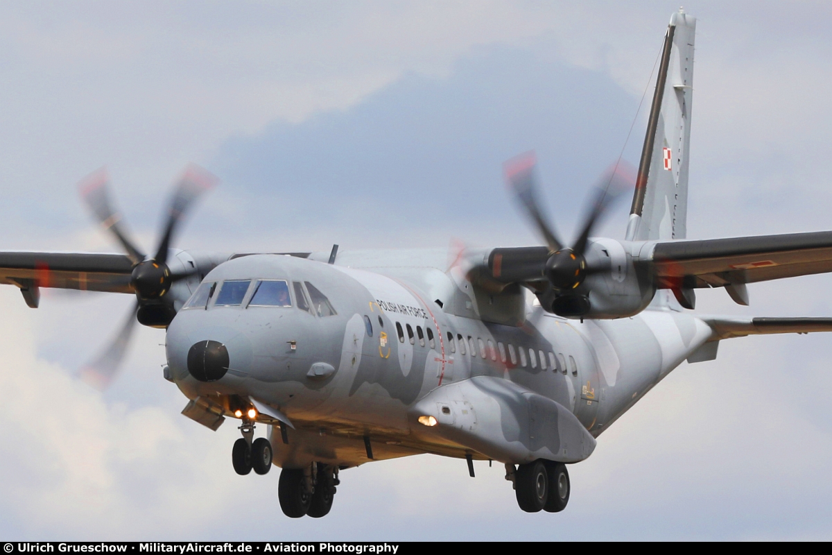 CASA C-295M