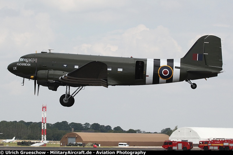 Douglas C-47A Dakota 3