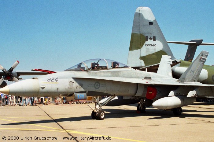 McDonnell Douglas CF-188B Hornet