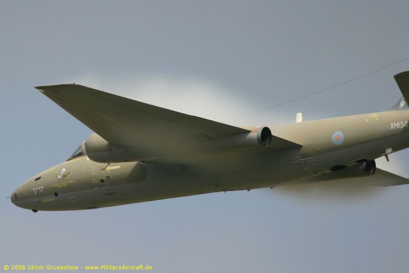 English Electric Canberra PR.9