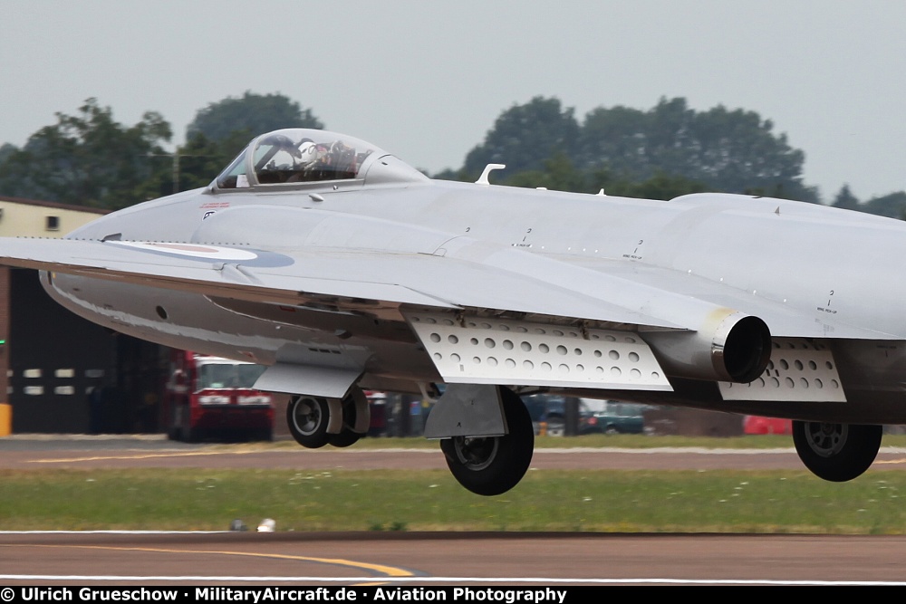 English Electric Canberra PR9