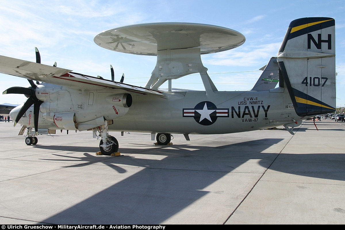 Grumman E-2C Hawkeye 2000 (164107 / NH-601)