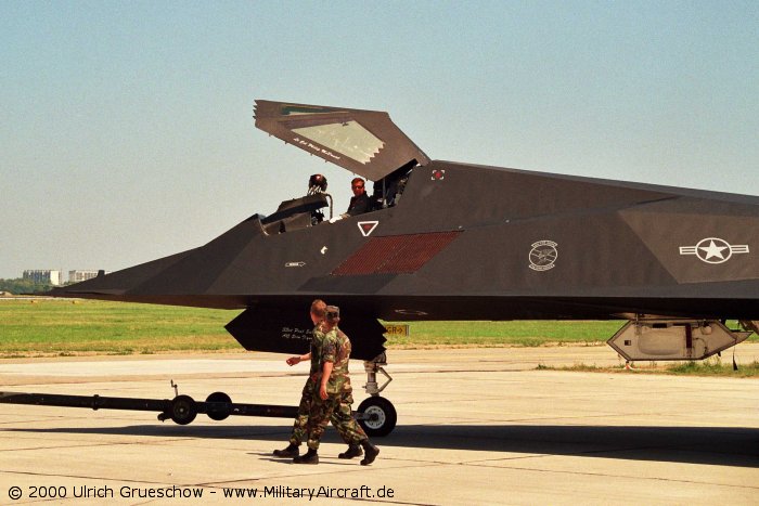 Lockheed F-117A Nighthawk