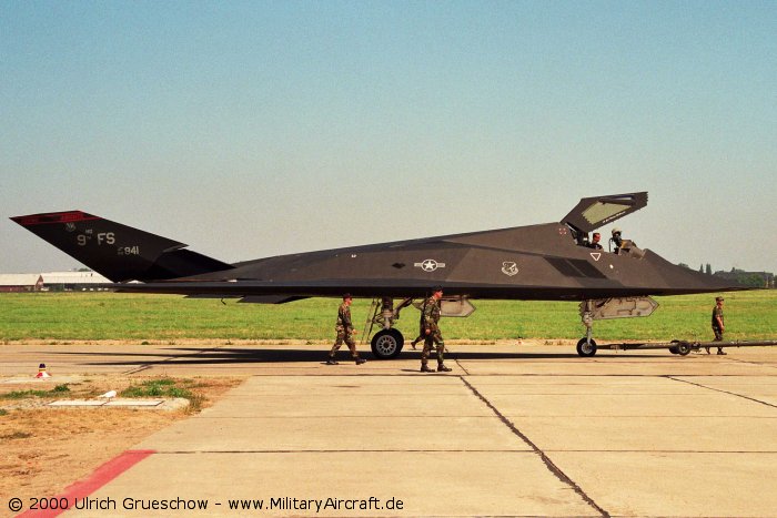 Lockheed F-117A Nighthawk