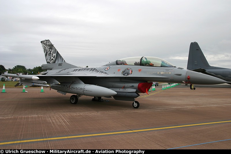 Fokker F-16BM Fighting Falcon