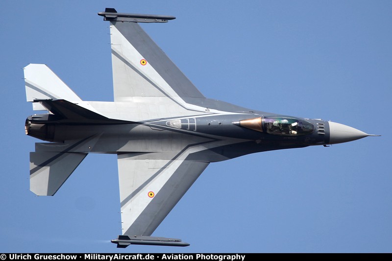 General Dynamics F-16AM Fighting Falcon