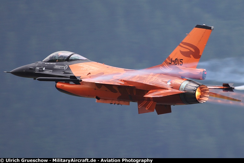 General Dynamics F-16AM Fighting Falcon