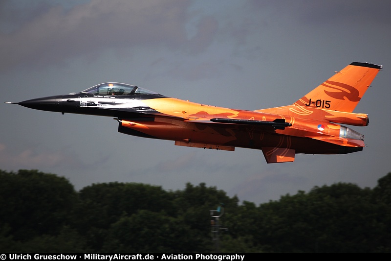 General Dynamics (Fokker) F-16AM Fighting Falcon