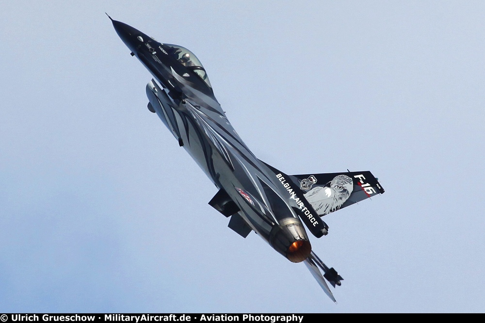 General Dynamics F-16AM Fighting Falcon