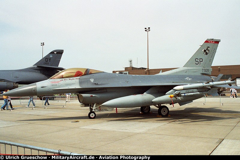 General Dynamics F-16C Fighting Falcon