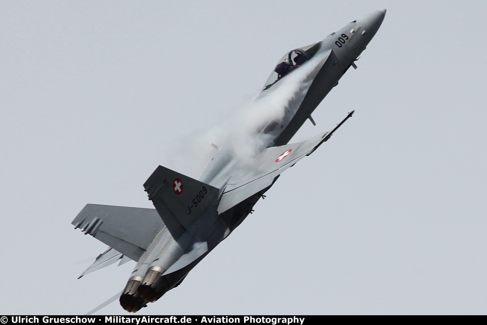 McDonnell Douglas F/A-18C Hornet