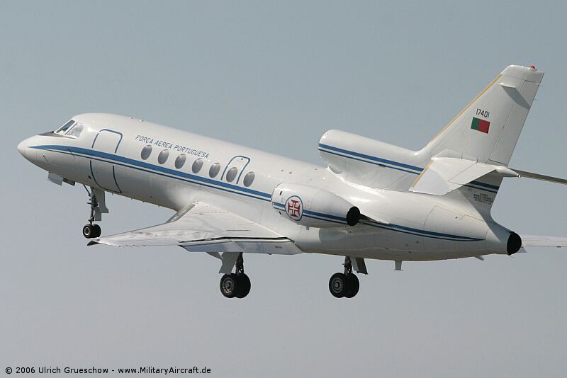 Dassault Falcon 50