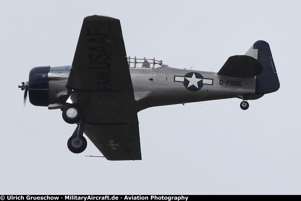 North American AT-6D Harvard