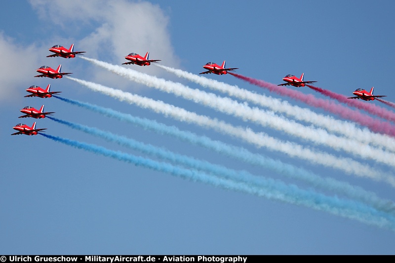 "Red Arrows" (BAe Hawk T.1)