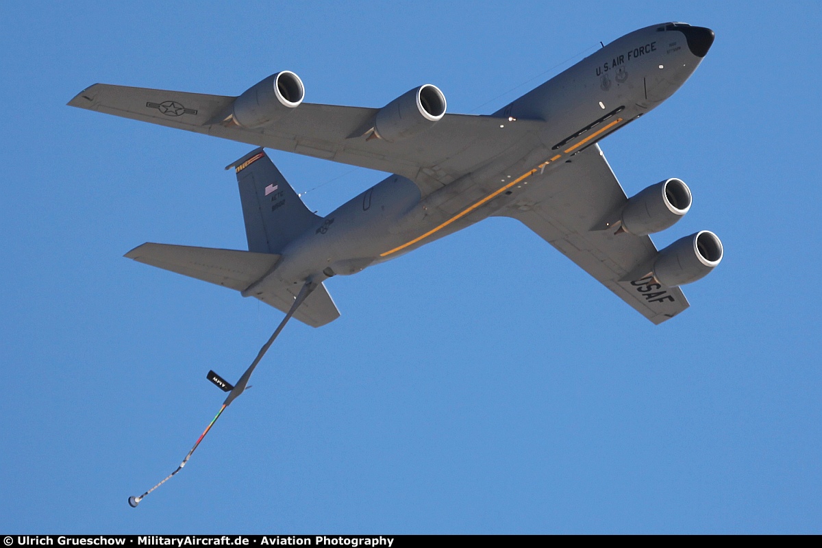 Boeing KC-135R Stratotanker