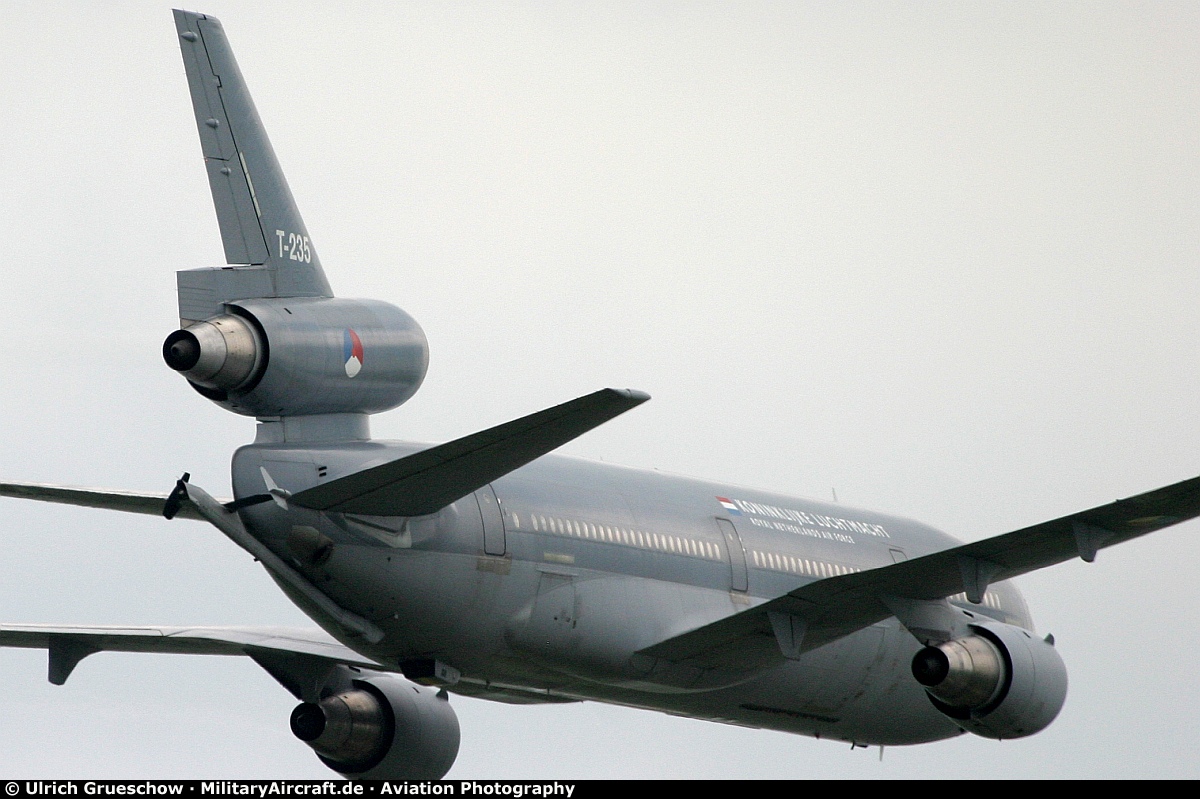 McDonnell Douglas KDC-10-30CF