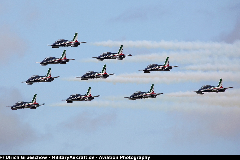 "Frecce Tricolori" (Italian Air Force Aerobatic Team)