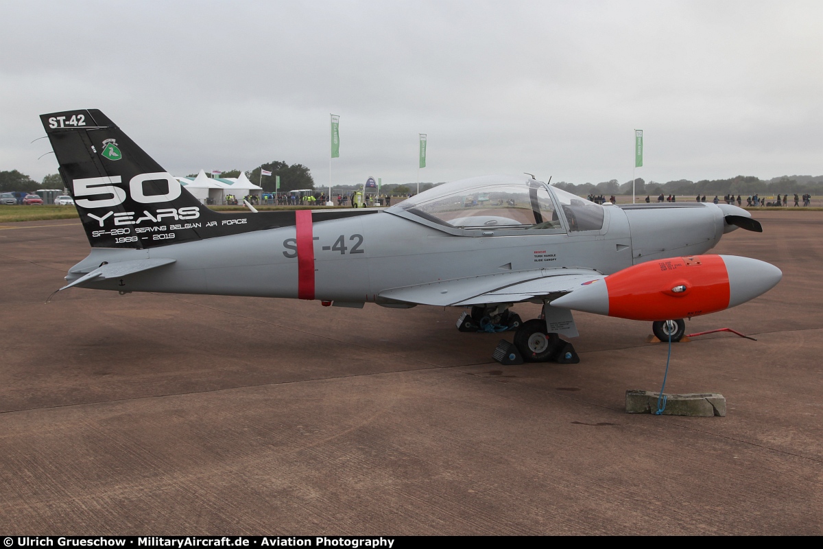 SIAI-Marchetti SF-260D