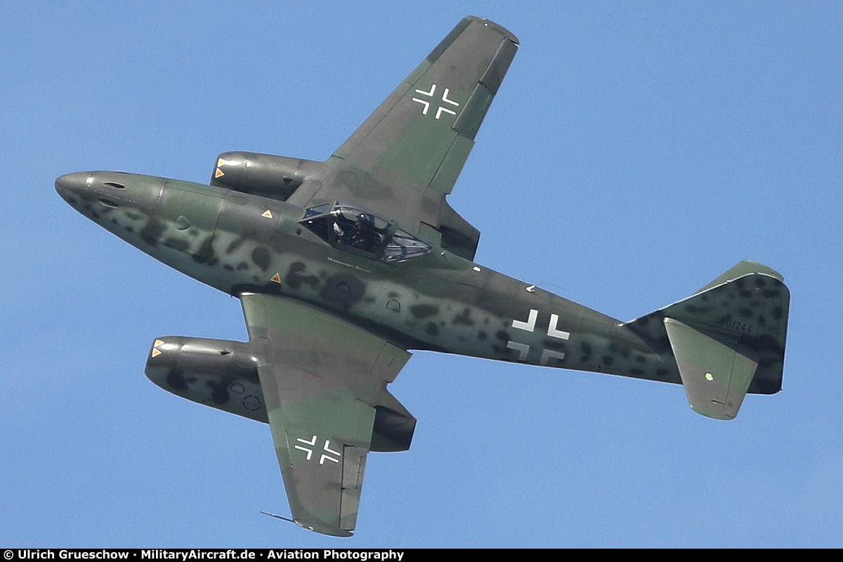 Messerschmitt Me-262 Schwalbe