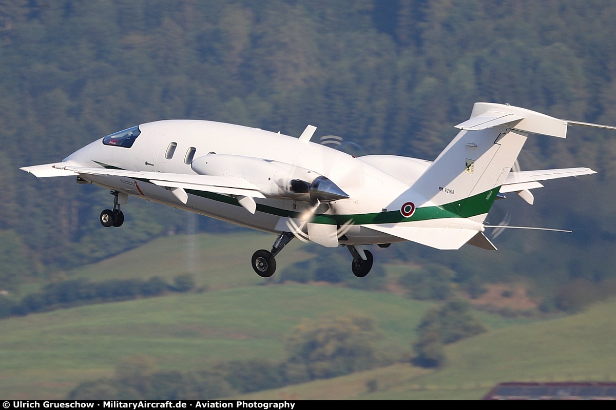 Piaggio P-180E Avanti