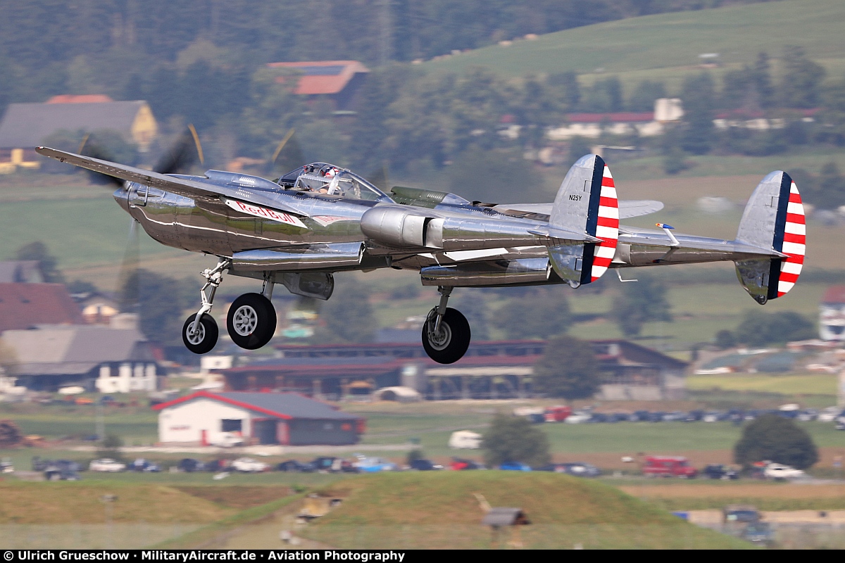 Lockheed P-38L Lightning