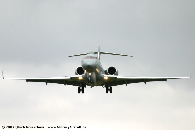 Bombardier Sentinel R1