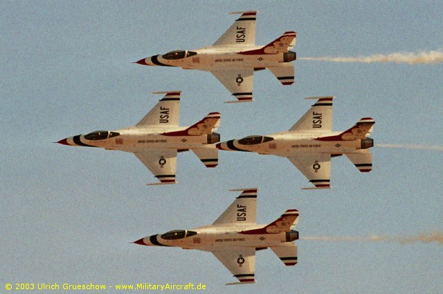 Thunderbirds (F-16C/D Fighting Falcon)