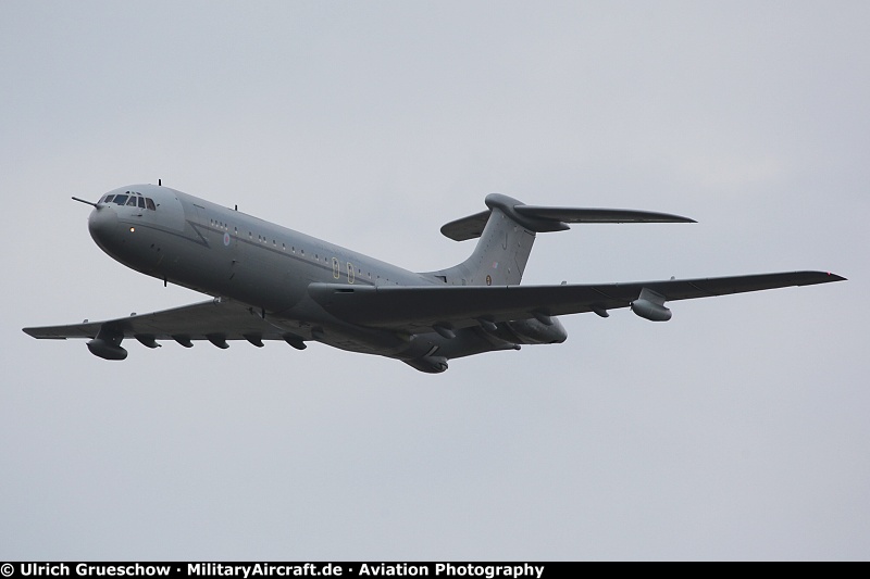 Vickers VC10