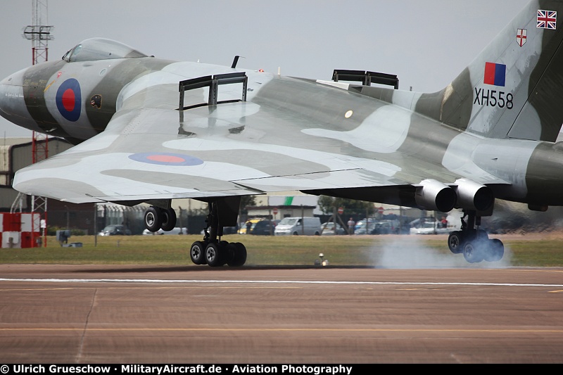 Avro Vulcan B2 XH558