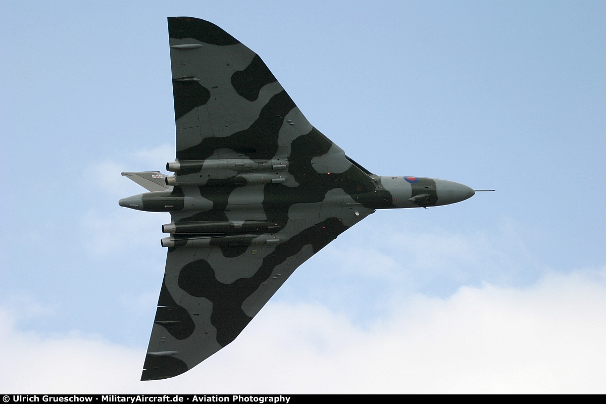 Avro 698 Vulcan B2