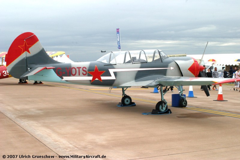 Yakovlev Yak-52